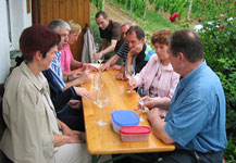Konventuale im Weinberg bei Tesch zu Gast